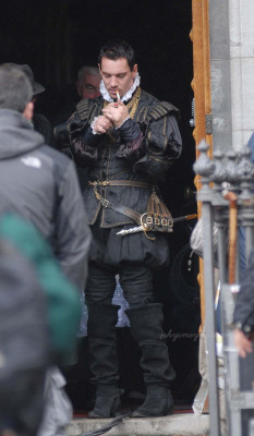 Jonathan Rhys-Meyers pic #637184